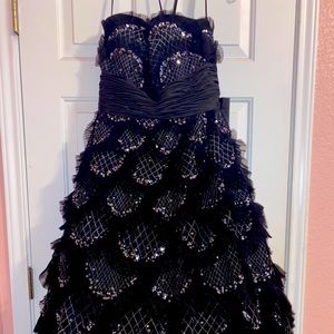 black prom dress